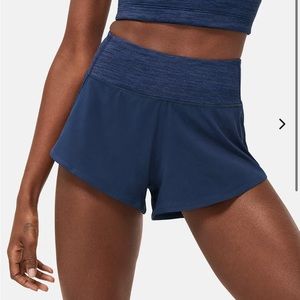 Outdoor Voices Hudson 2.5” Shorts